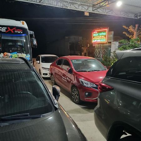 Khach San Ngoc Quynh Hotell La Gi Eksteriør bilde