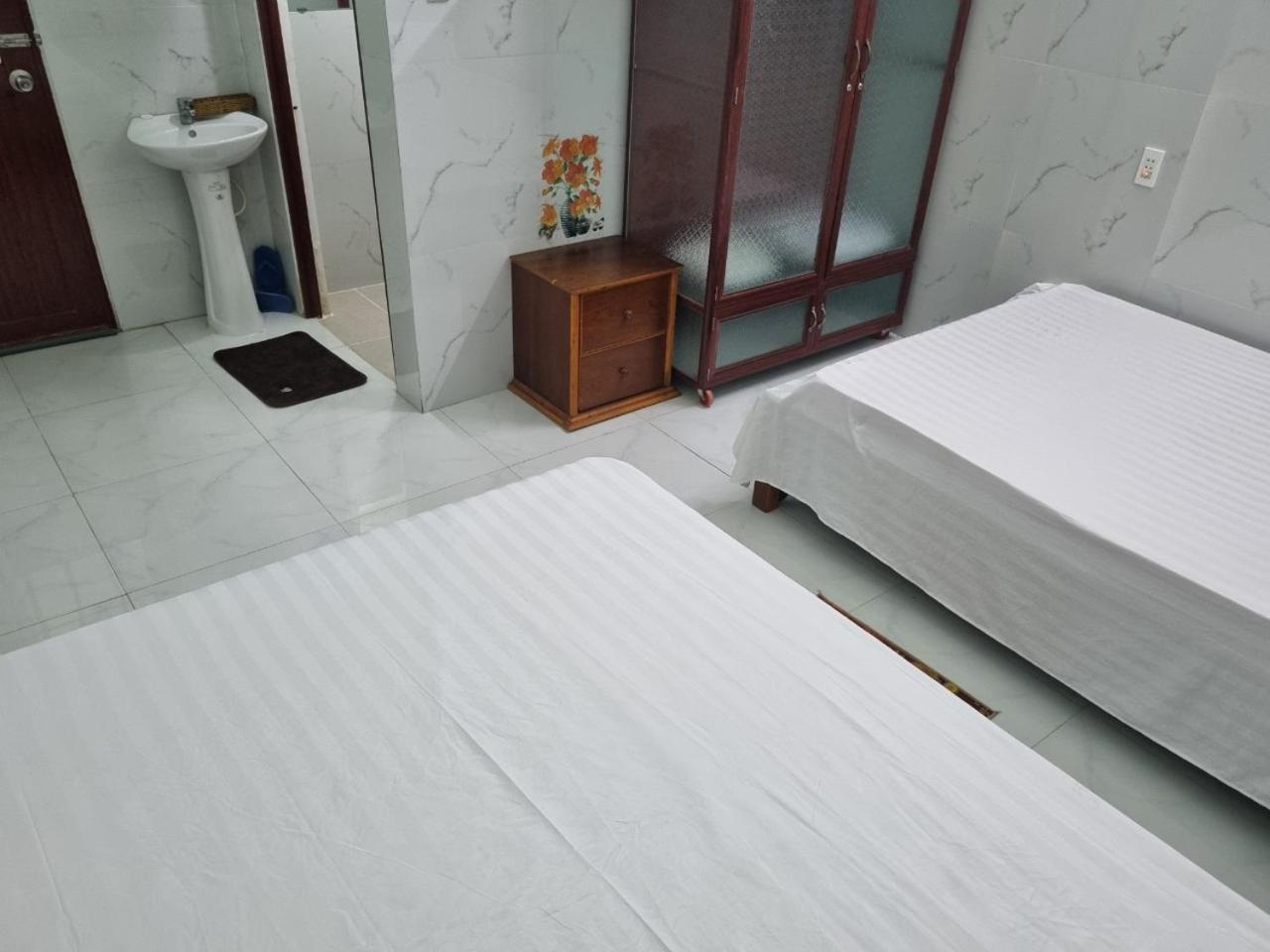 Khach San Ngoc Quynh Hotell La Gi Eksteriør bilde